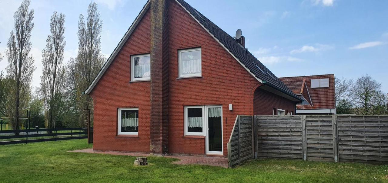 Ferienhaus Am Wellenpark Norddeich Exterior foto